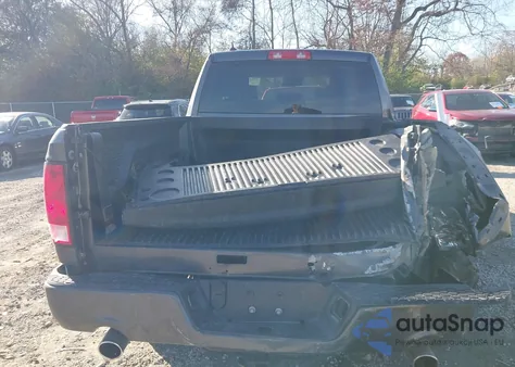 2019 Ram 1500 Classic St из США, поврежденный, VIN 1C6RR7FT3KS571018